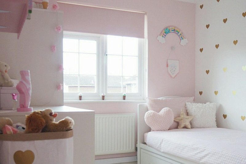 Thiết kế phòng ngủ màu hồng cực kì dễ thương cho bé gái